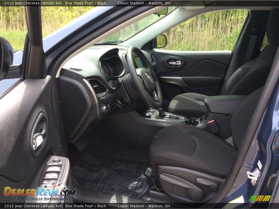 2019 Jeep Cherokee Latitude 4x4 Blue Shade Pearl / Black Photo #9