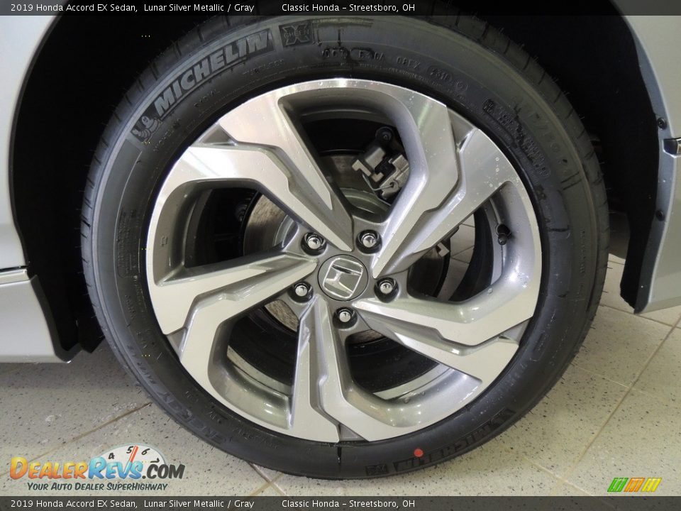 2019 Honda Accord EX Sedan Lunar Silver Metallic / Gray Photo #21