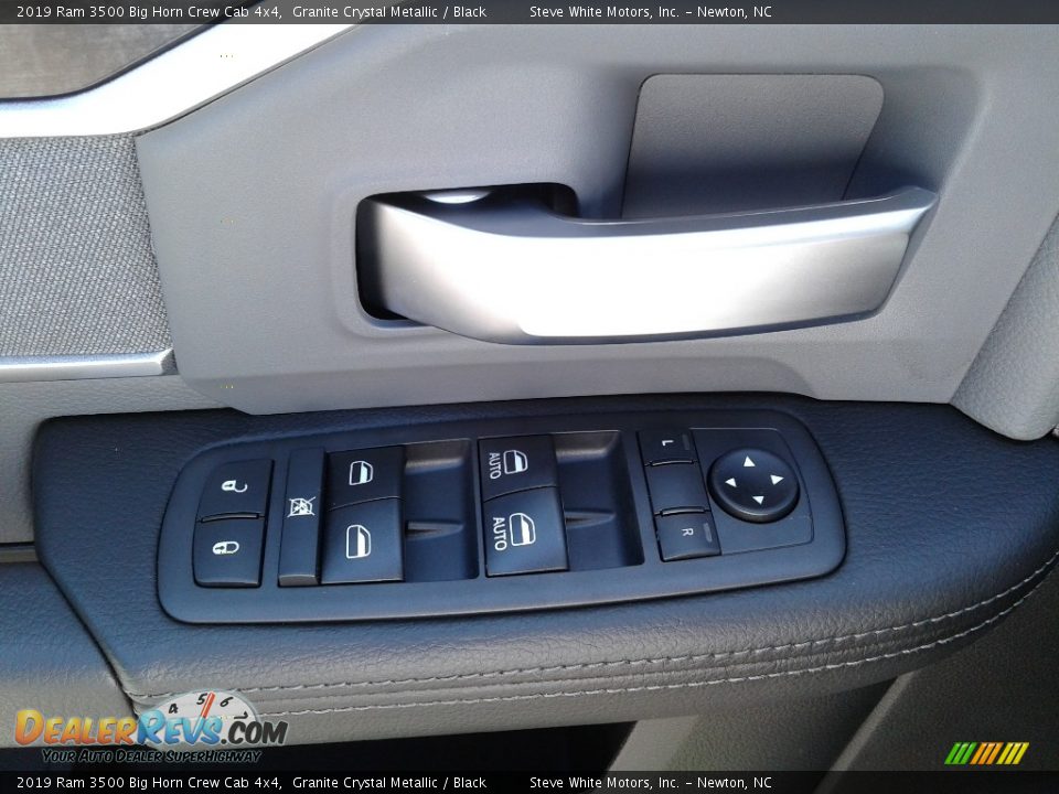 2019 Ram 3500 Big Horn Crew Cab 4x4 Granite Crystal Metallic / Black Photo #9