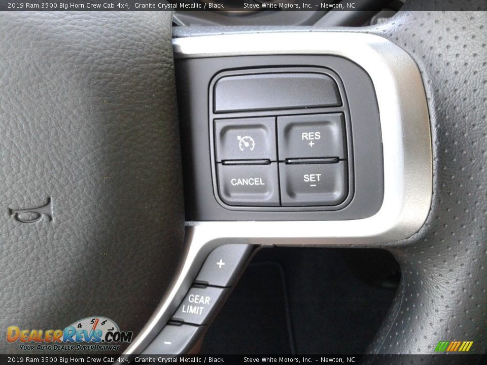 2019 Ram 3500 Big Horn Crew Cab 4x4 Granite Crystal Metallic / Black Photo #17