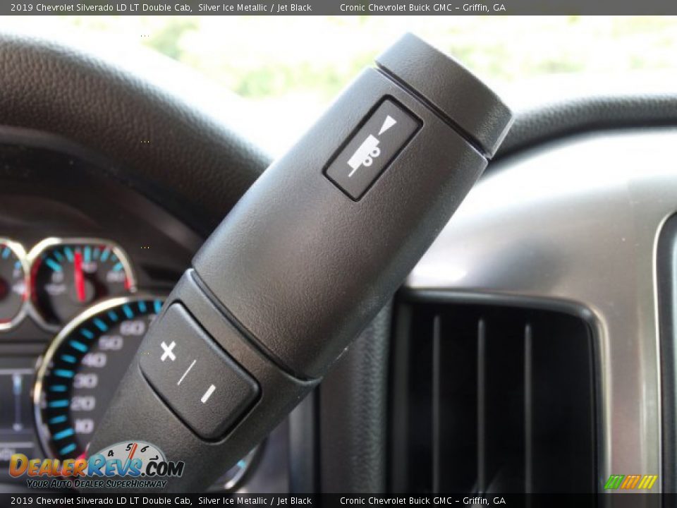 2019 Chevrolet Silverado LD LT Double Cab Silver Ice Metallic / Jet Black Photo #22