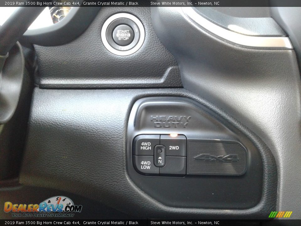 2019 Ram 3500 Big Horn Crew Cab 4x4 Granite Crystal Metallic / Black Photo #23