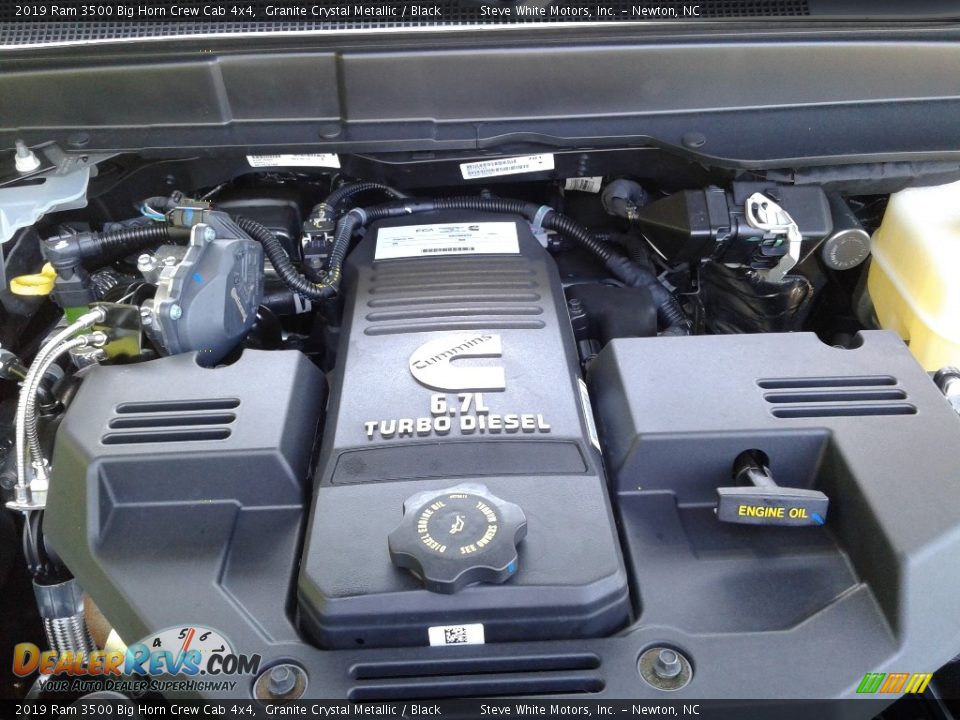 2019 Ram 3500 Big Horn Crew Cab 4x4 Granite Crystal Metallic / Black Photo #28