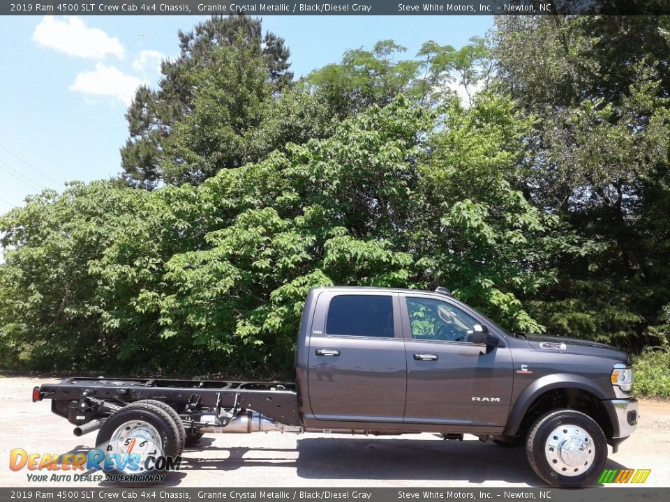 2019 Ram 4500 SLT Crew Cab 4x4 Chassis Granite Crystal Metallic / Black/Diesel Gray Photo #5