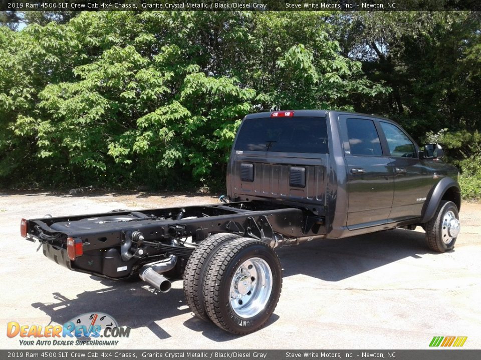 2019 Ram 4500 SLT Crew Cab 4x4 Chassis Granite Crystal Metallic / Black/Diesel Gray Photo #6