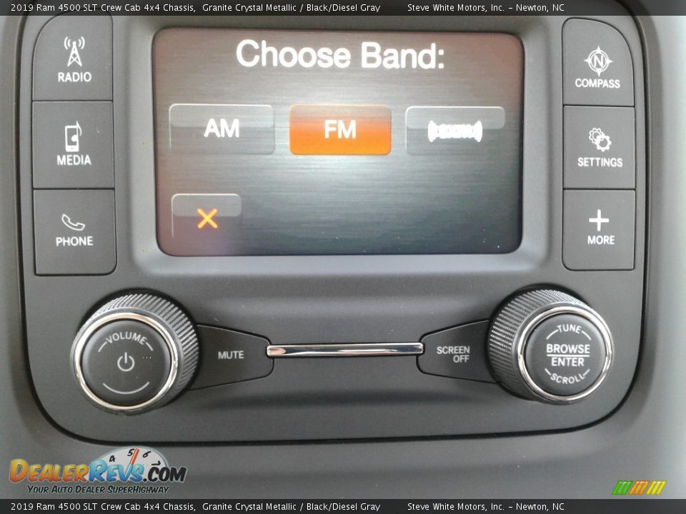 2019 Ram 4500 SLT Crew Cab 4x4 Chassis Granite Crystal Metallic / Black/Diesel Gray Photo #19