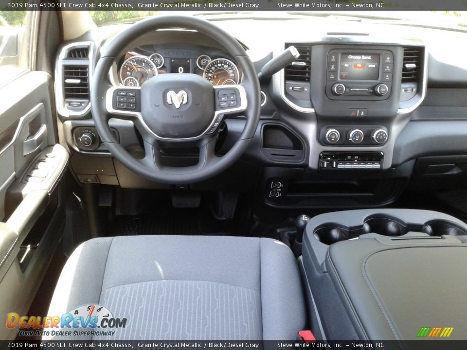 2019 Ram 4500 SLT Crew Cab 4x4 Chassis Granite Crystal Metallic / Black/Diesel Gray Photo #24
