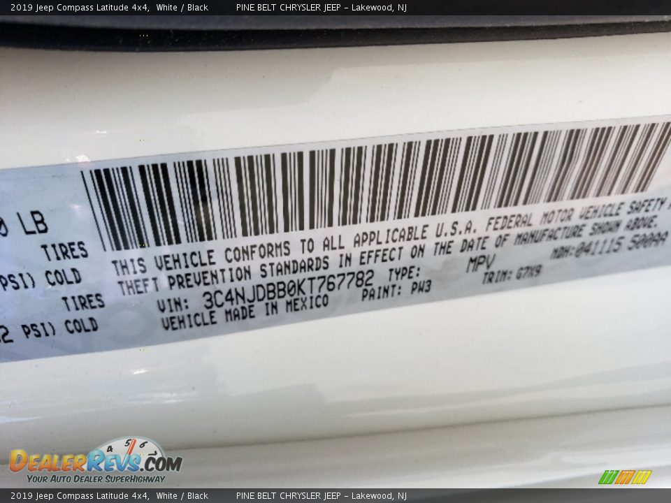 2019 Jeep Compass Latitude 4x4 White / Black Photo #9