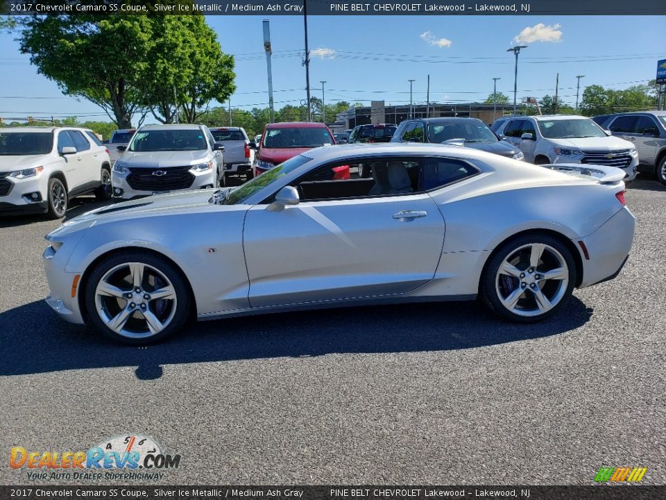 2017 Chevrolet Camaro SS Coupe Silver Ice Metallic / Medium Ash Gray Photo #4