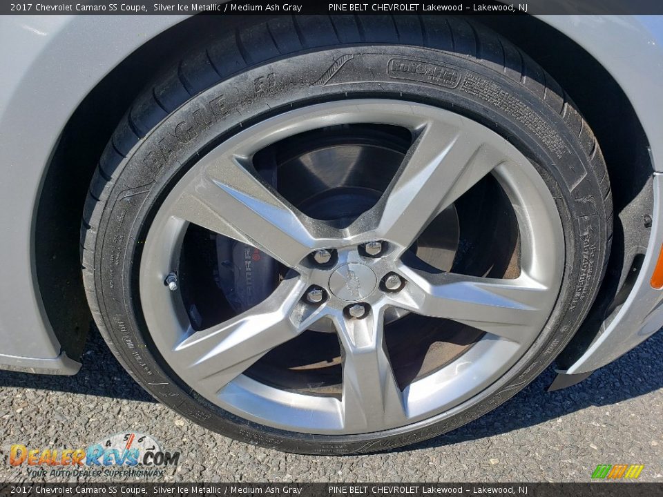 2017 Chevrolet Camaro SS Coupe Wheel Photo #9