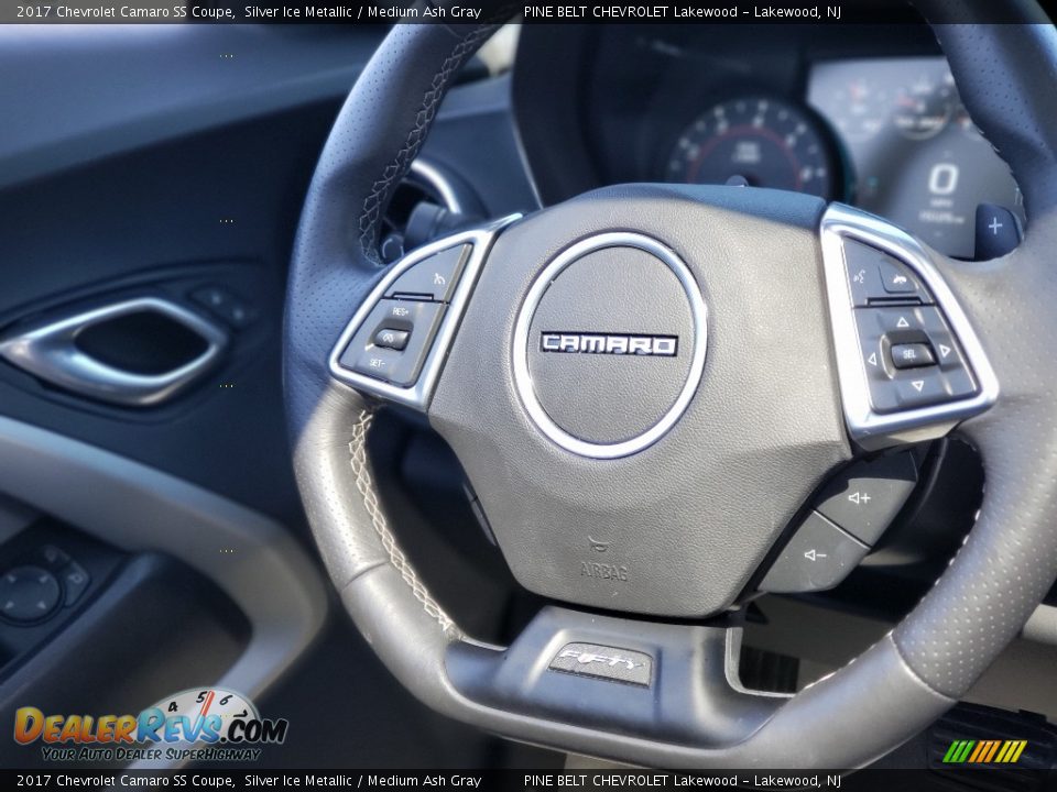 2017 Chevrolet Camaro SS Coupe Steering Wheel Photo #15