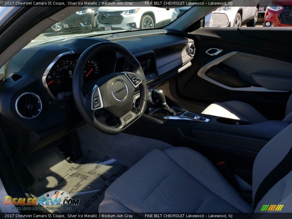 2017 Chevrolet Camaro SS Coupe Silver Ice Metallic / Medium Ash Gray Photo #23