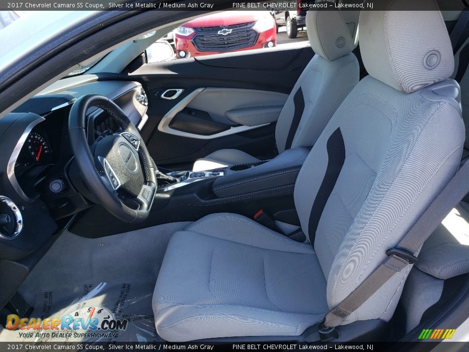Front Seat of 2017 Chevrolet Camaro SS Coupe Photo #24