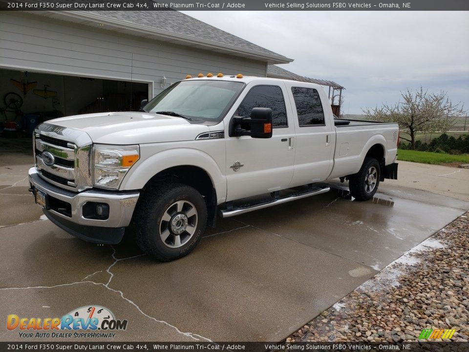 2014 Ford F350 Super Duty Lariat Crew Cab 4x4 White Platinum Tri-Coat / Adobe Photo #5