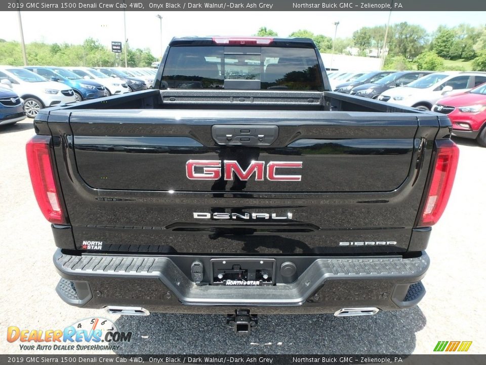 2019 GMC Sierra 1500 Denali Crew Cab 4WD Onyx Black / Dark Walnut/­Dark Ash Grey Photo #6