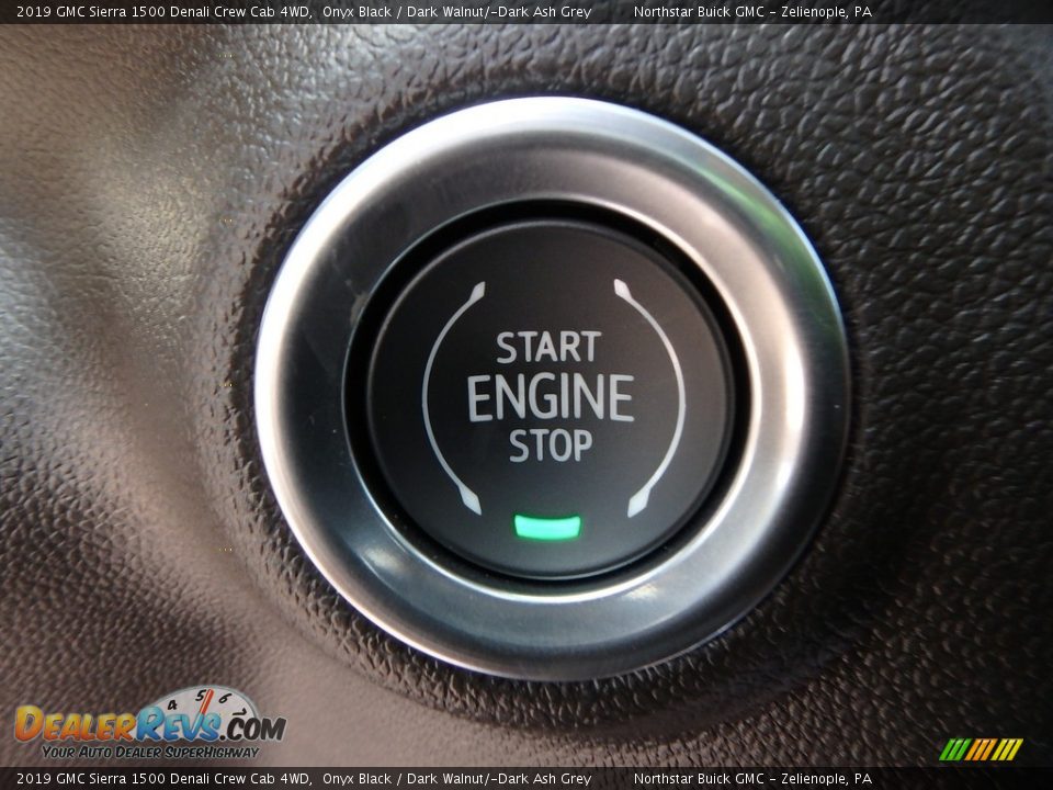 2019 GMC Sierra 1500 Denali Crew Cab 4WD Onyx Black / Dark Walnut/­Dark Ash Grey Photo #20
