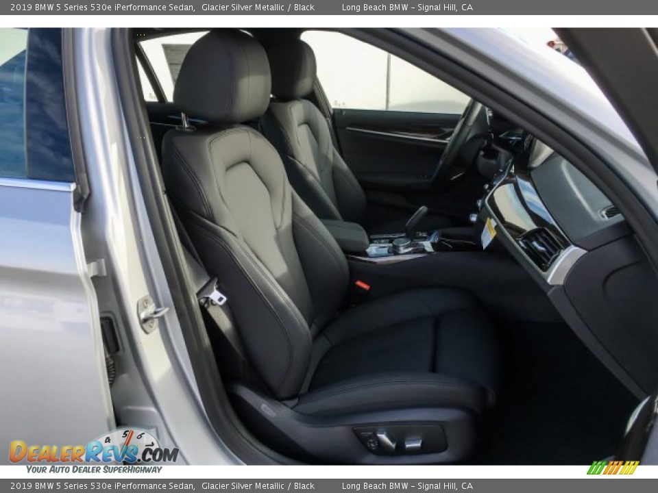 2019 BMW 5 Series 530e iPerformance Sedan Glacier Silver Metallic / Black Photo #5