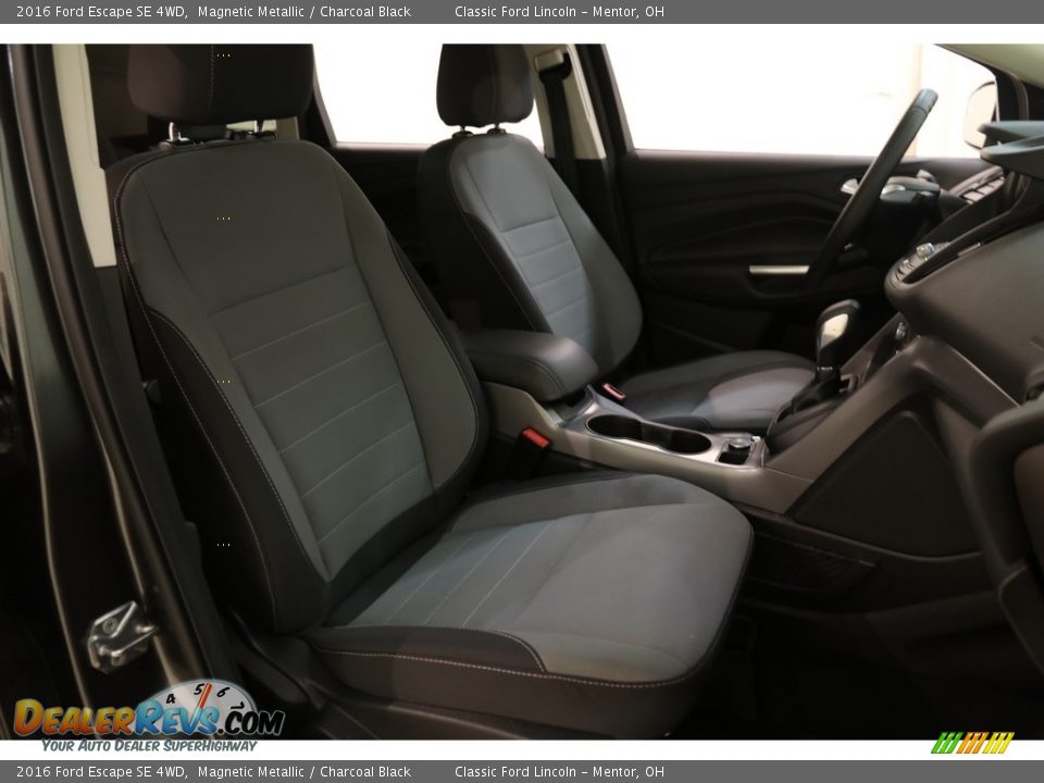 2016 Ford Escape SE 4WD Magnetic Metallic / Charcoal Black Photo #14