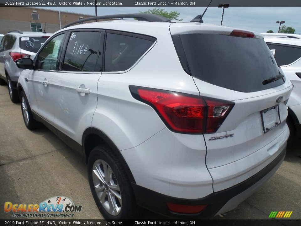 2019 Ford Escape SEL 4WD Oxford White / Medium Light Stone Photo #2