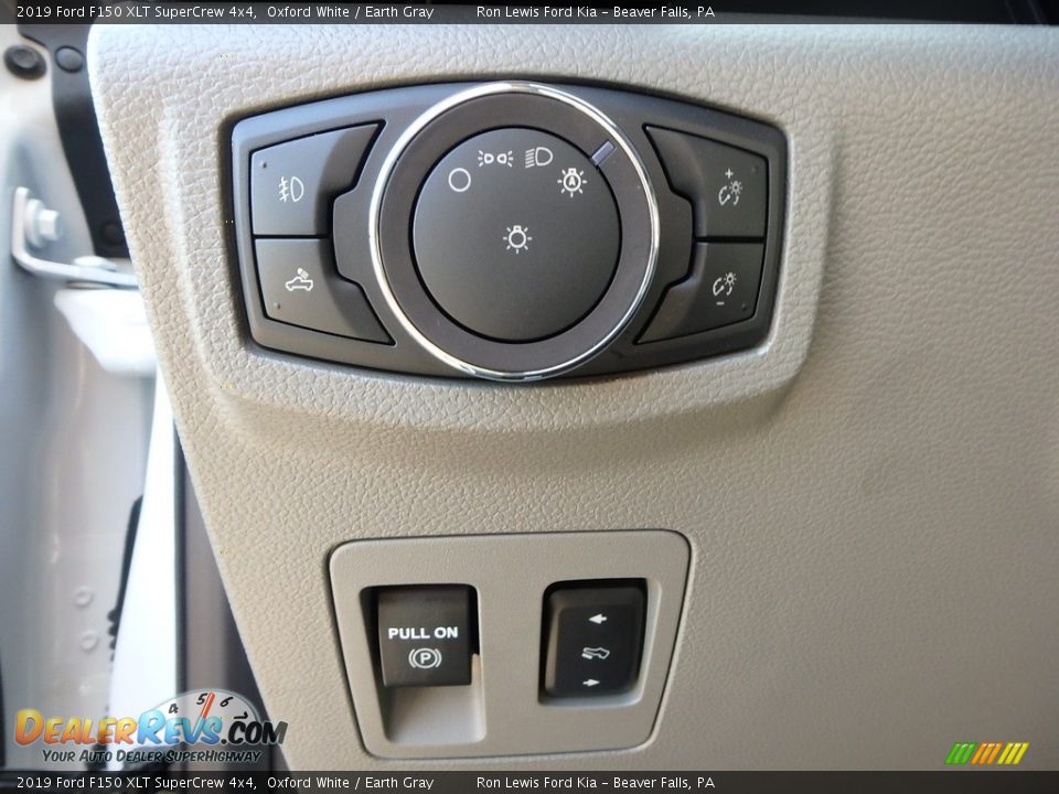 2019 Ford F150 XLT SuperCrew 4x4 Oxford White / Earth Gray Photo #16