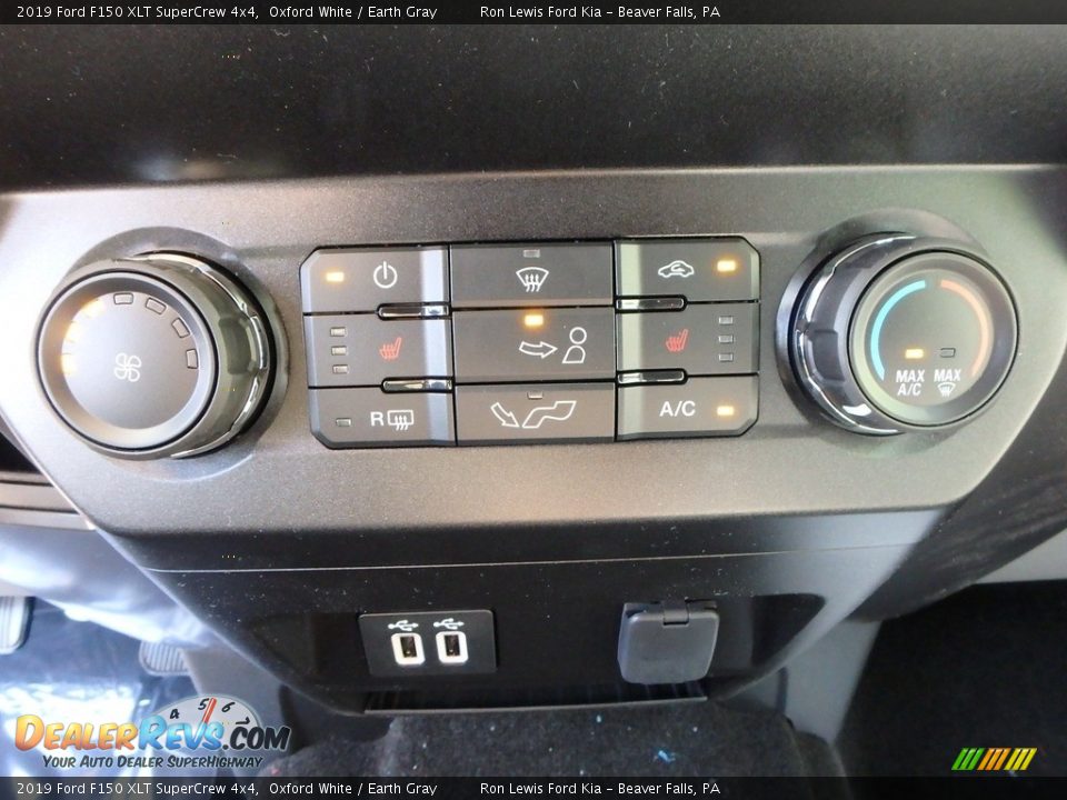 2019 Ford F150 XLT SuperCrew 4x4 Oxford White / Earth Gray Photo #19