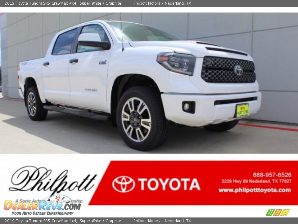 2019 Toyota Tundra SR5 CrewMax 4x4 Super White / Graphite Photo #1