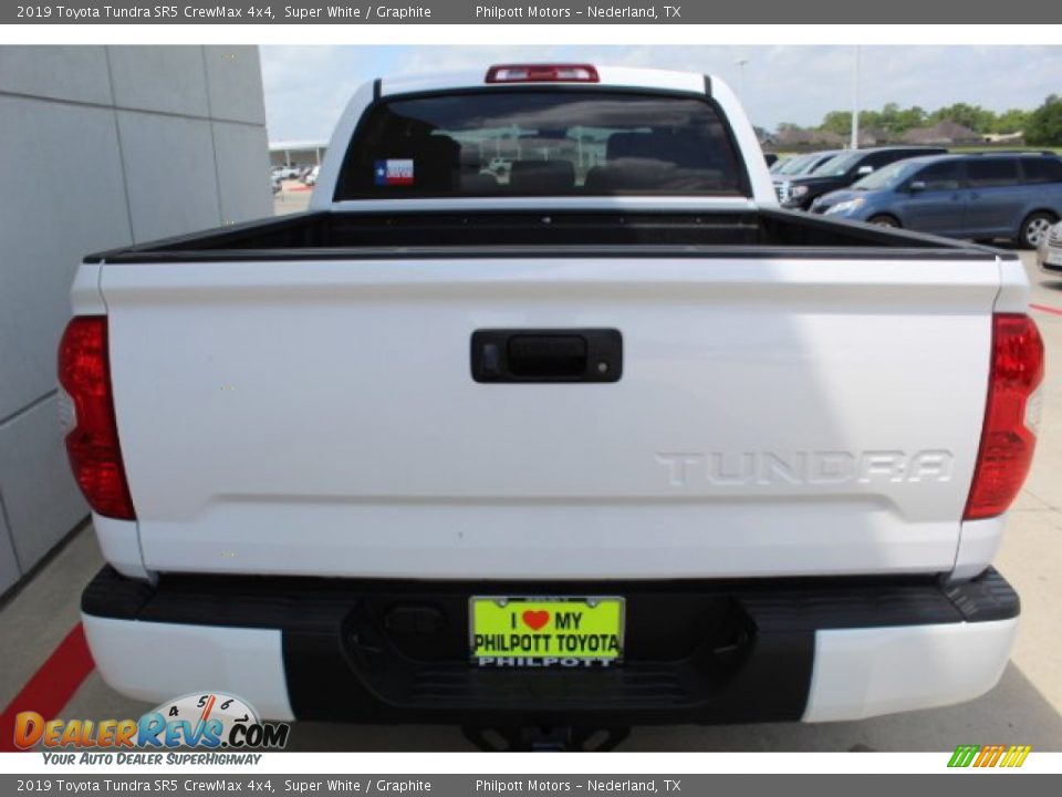 2019 Toyota Tundra SR5 CrewMax 4x4 Super White / Graphite Photo #12