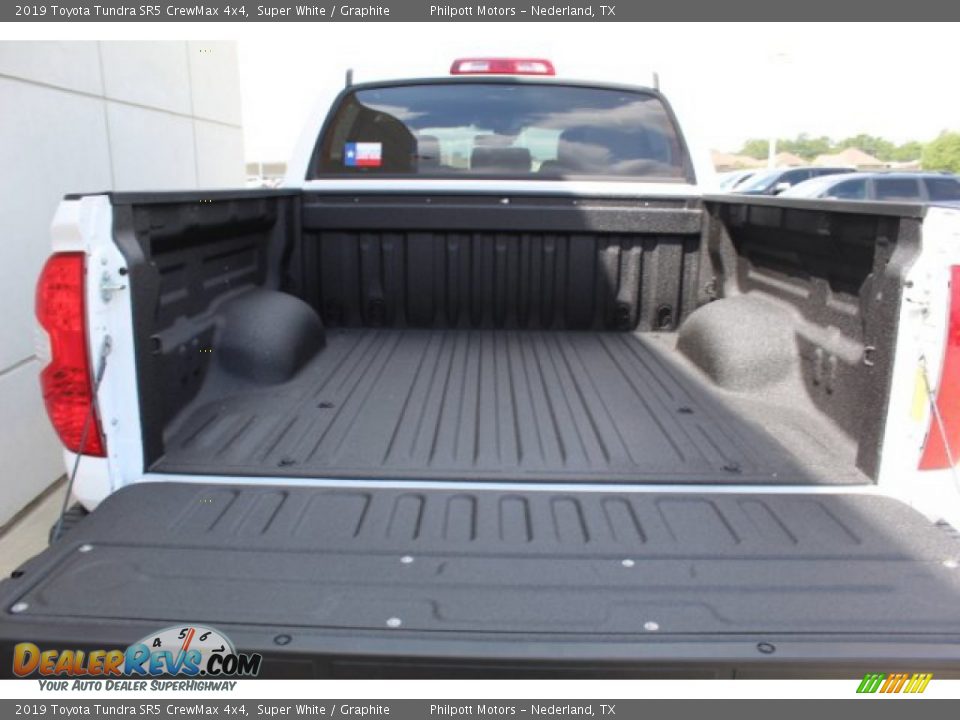2019 Toyota Tundra SR5 CrewMax 4x4 Super White / Graphite Photo #14