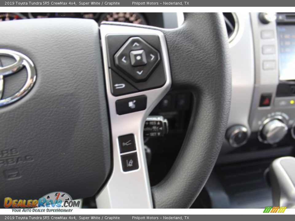 2019 Toyota Tundra SR5 CrewMax 4x4 Super White / Graphite Photo #18