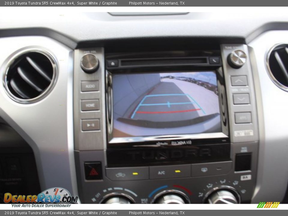 2019 Toyota Tundra SR5 CrewMax 4x4 Super White / Graphite Photo #22