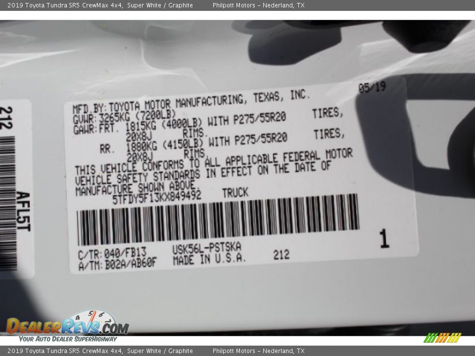 2019 Toyota Tundra SR5 CrewMax 4x4 Super White / Graphite Photo #23