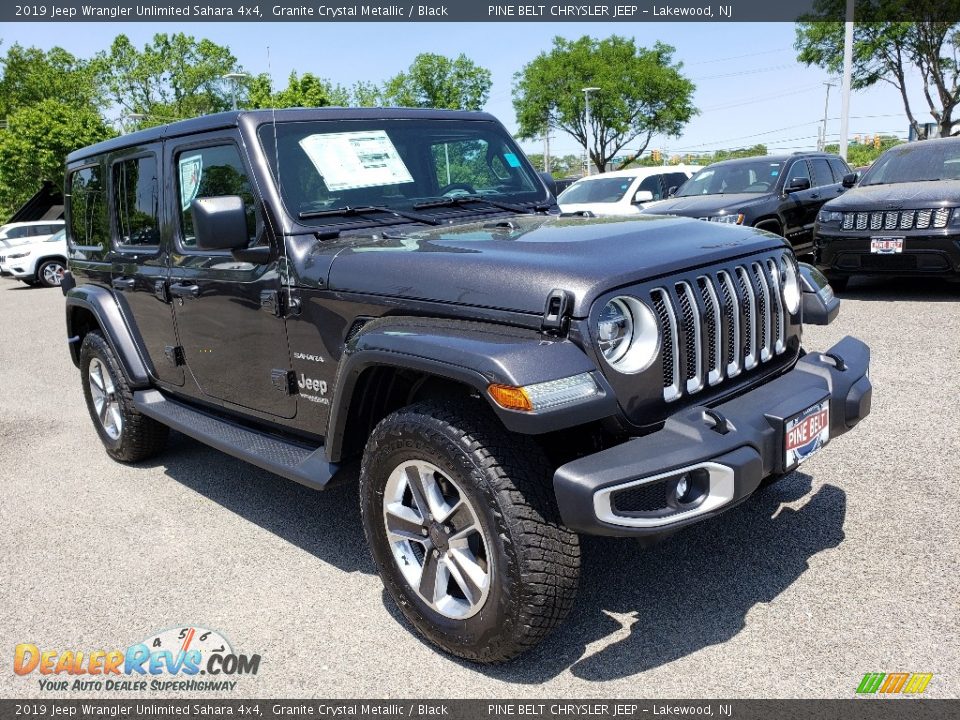 2019 Jeep Wrangler Unlimited Sahara 4x4 Granite Crystal Metallic / Black Photo #1