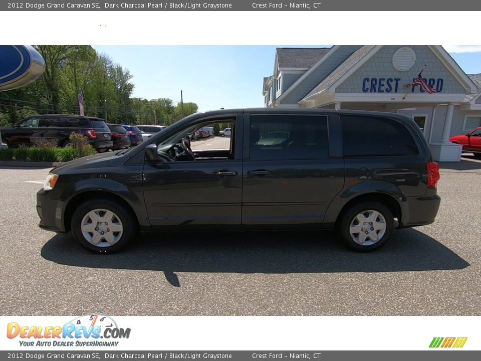 2012 Dodge Grand Caravan SE Dark Charcoal Pearl / Black/Light Graystone Photo #4