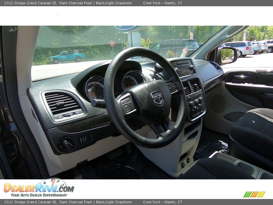 2012 Dodge Grand Caravan SE Dark Charcoal Pearl / Black/Light Graystone Photo #10