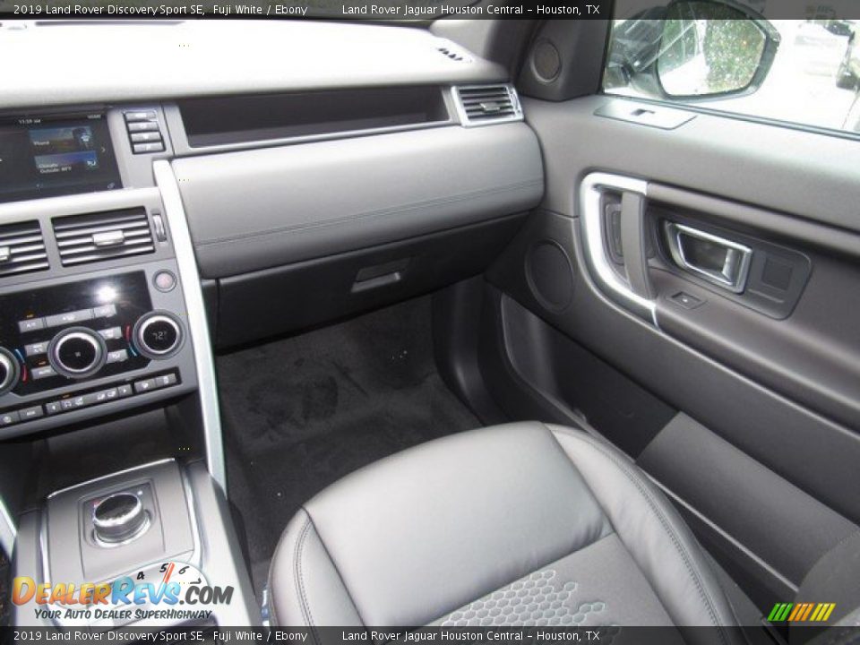 2019 Land Rover Discovery Sport SE Fuji White / Ebony Photo #15