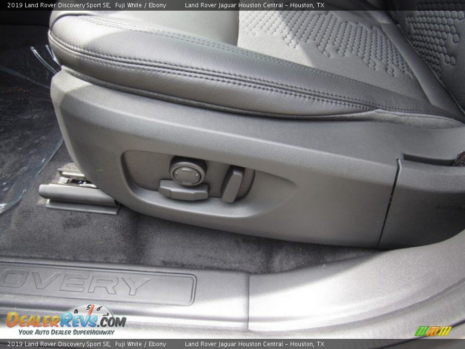 2019 Land Rover Discovery Sport SE Fuji White / Ebony Photo #24