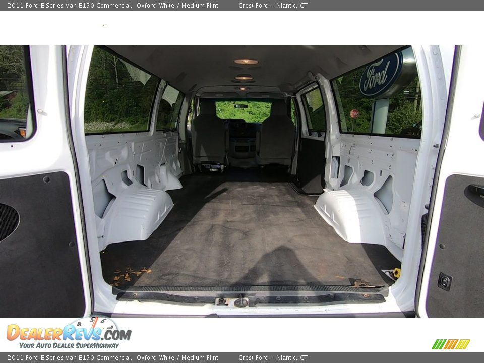 2011 Ford E Series Van E150 Commercial Oxford White / Medium Flint Photo #17