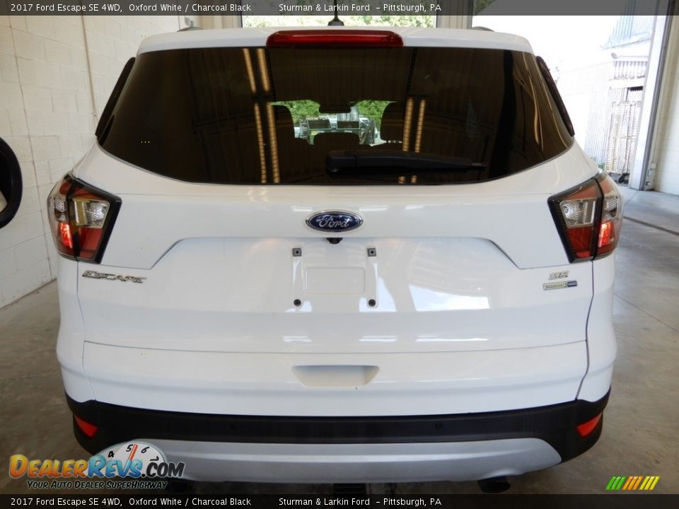 2017 Ford Escape SE 4WD Oxford White / Charcoal Black Photo #6