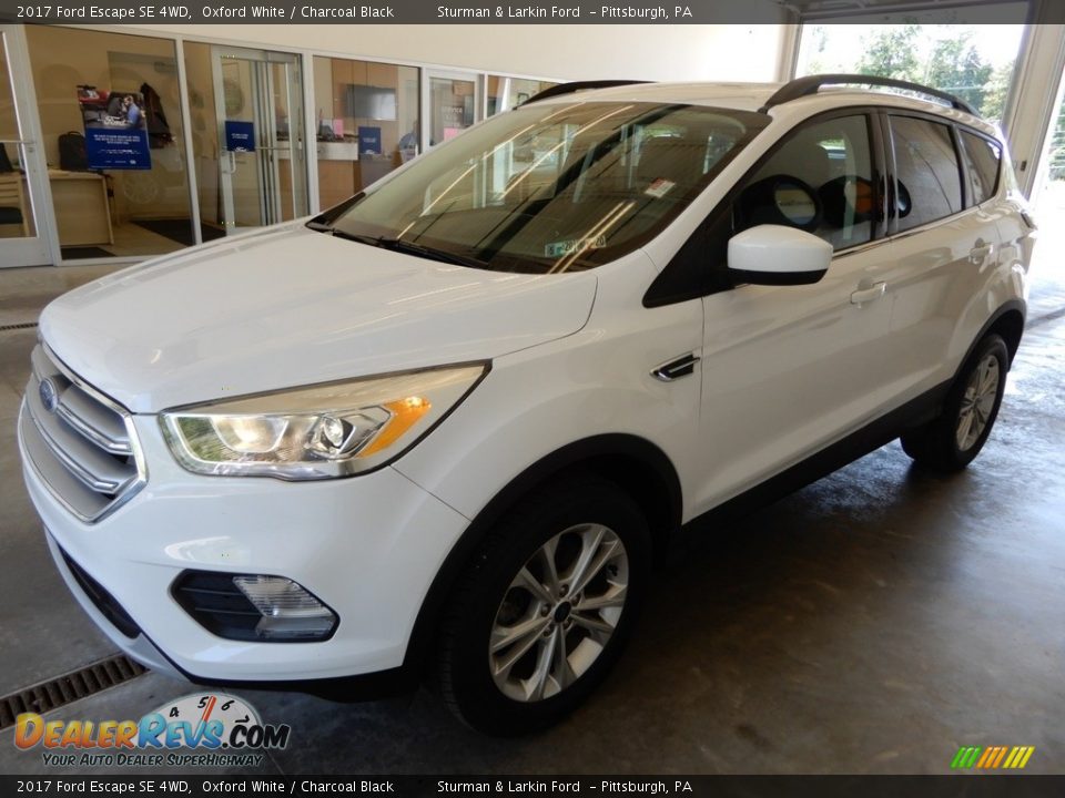 2017 Ford Escape SE 4WD Oxford White / Charcoal Black Photo #10