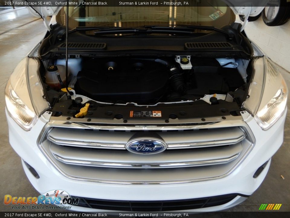2017 Ford Escape SE 4WD Oxford White / Charcoal Black Photo #14