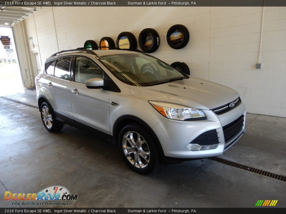 2016 Ford Escape SE 4WD Ingot Silver Metallic / Charcoal Black Photo #1
