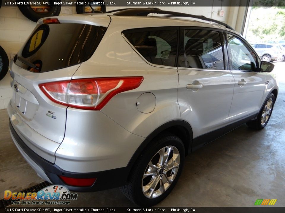 2016 Ford Escape SE 4WD Ingot Silver Metallic / Charcoal Black Photo #4