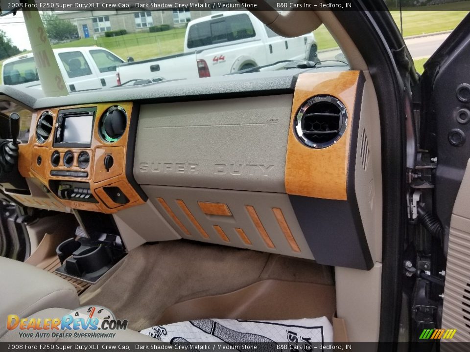 2008 Ford F250 Super Duty XLT Crew Cab Dark Shadow Grey Metallic / Medium Stone Photo #26
