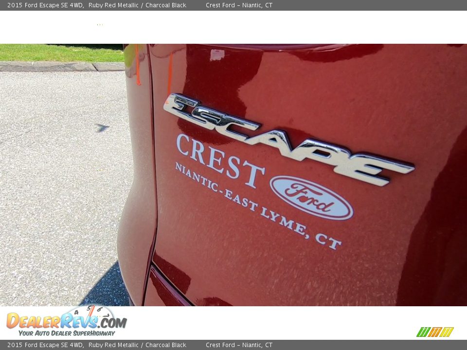 2015 Ford Escape SE 4WD Ruby Red Metallic / Charcoal Black Photo #10