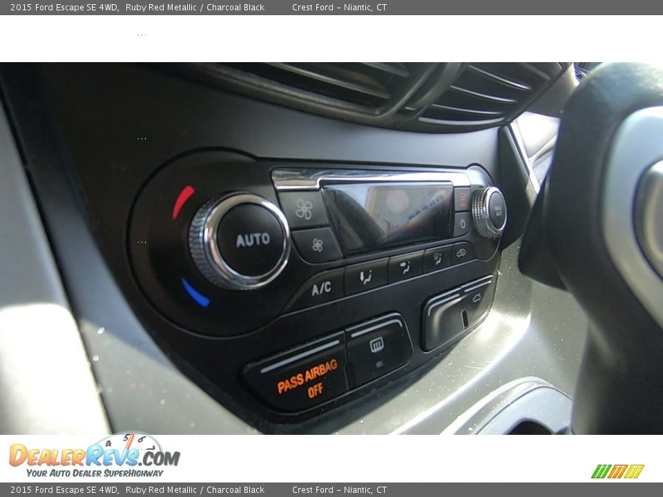 2015 Ford Escape SE 4WD Ruby Red Metallic / Charcoal Black Photo #16