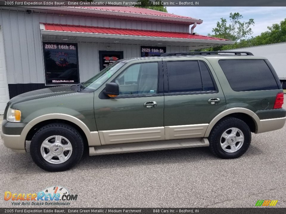 2005 Ford Expedition Eddie Bauer Estate Green Metallic / Medium Parchment Photo #2