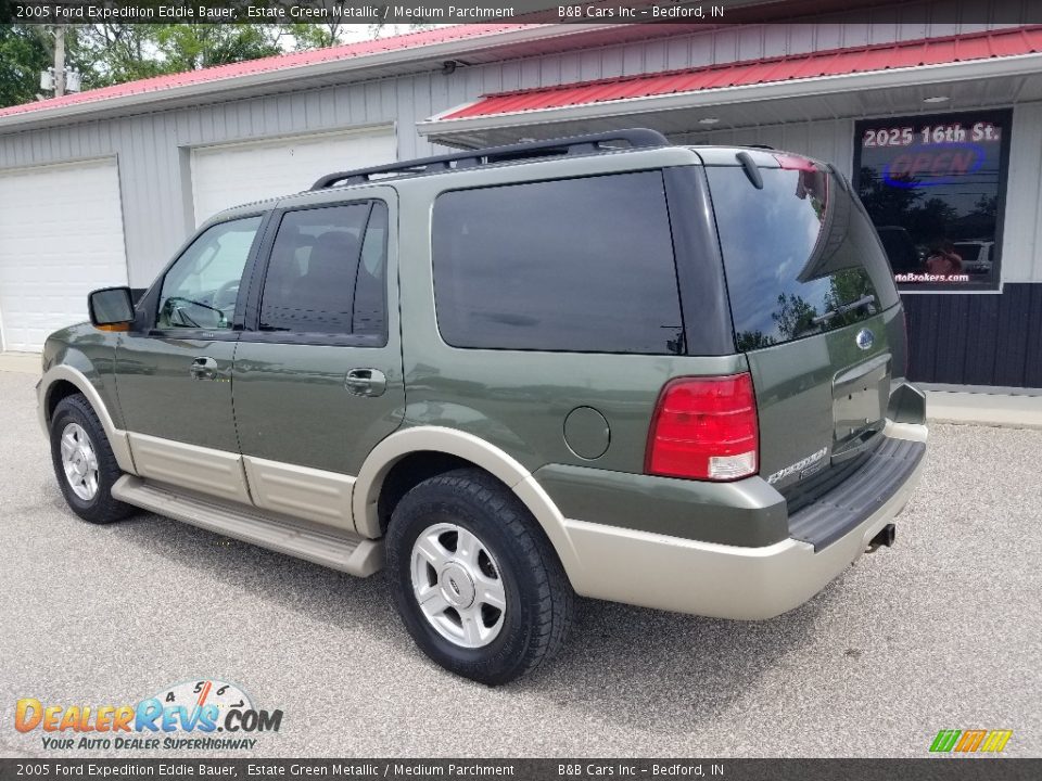 2005 Ford Expedition Eddie Bauer Estate Green Metallic / Medium Parchment Photo #4