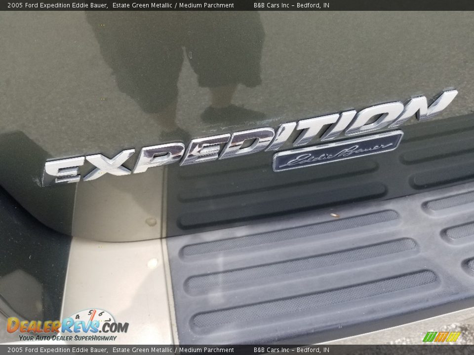 2005 Ford Expedition Eddie Bauer Estate Green Metallic / Medium Parchment Photo #14