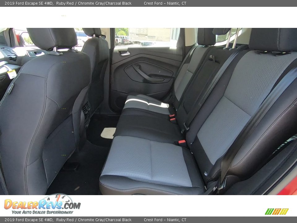 2019 Ford Escape SE 4WD Ruby Red / Chromite Gray/Charcoal Black Photo #18