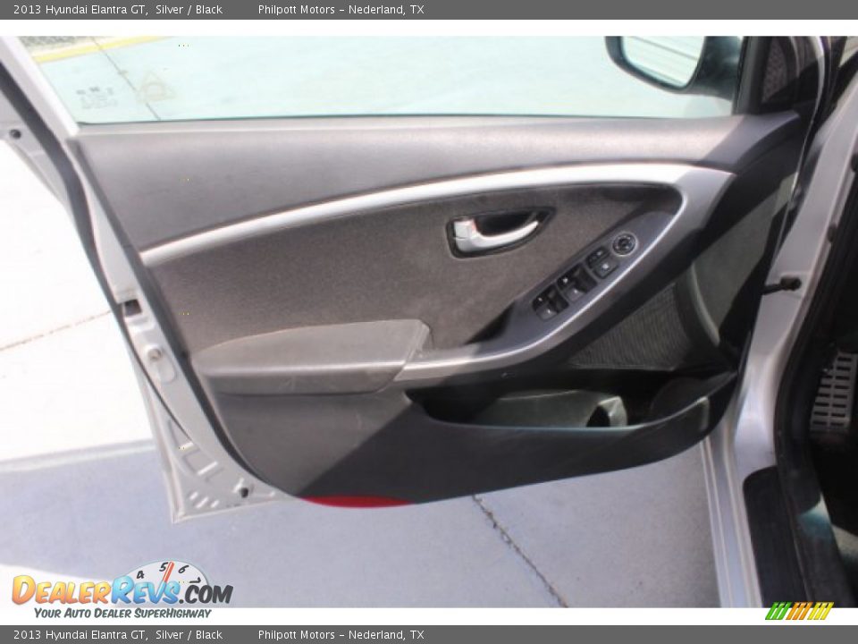 2013 Hyundai Elantra GT Silver / Black Photo #11